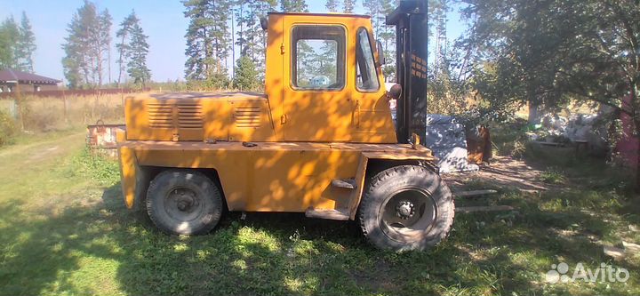 Вилочный погрузчик ЛЬВОВСКИЙ ПОГРУЗЧИК (ЛЕВ) 40810, 1998