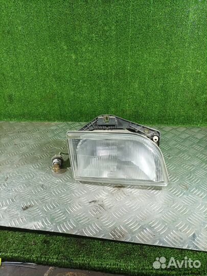 Фара Ford Fiesta 3 (1989-1995)