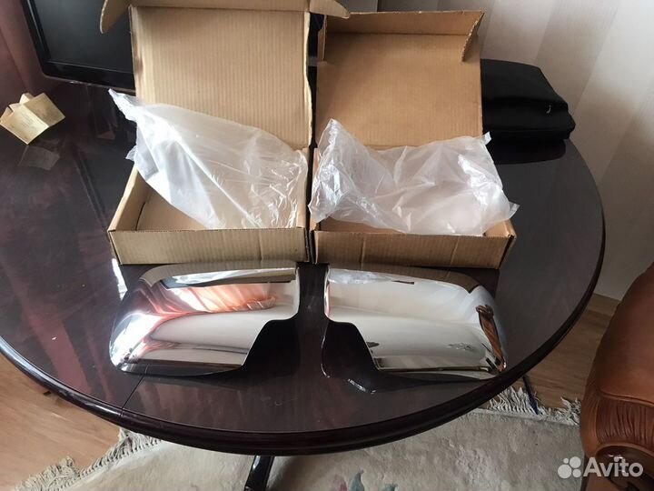 96353-7S600 Nissan Крышка корпуса зеркала правого