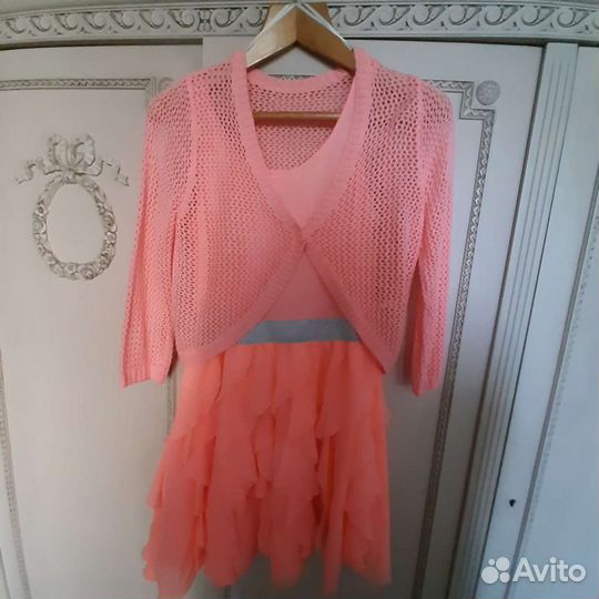 Платье H&M на девочку 10-13лет