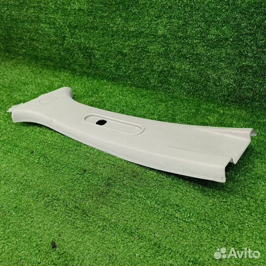 Обшивка центральной стойки левая верхняя Skoda