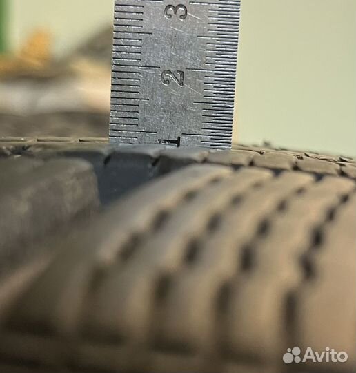 Nokian Tyres Hakkapeliitta 7 215/55 R17 98T