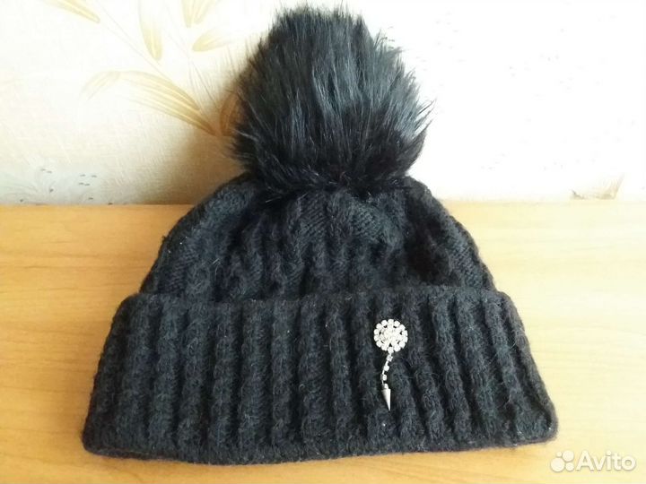 Шапка женская вязаная