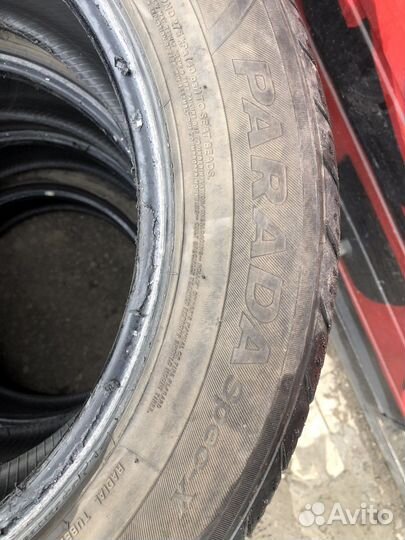 Yokohama Parada Spec-X 235/60 R18