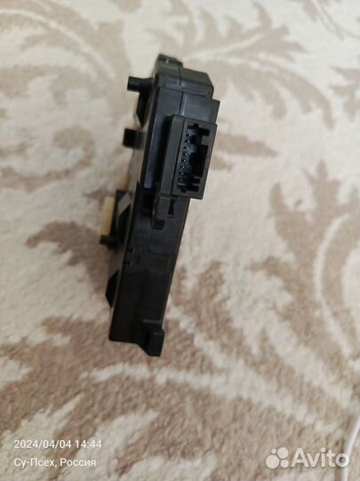 Сервопривод заслонки печки toyota