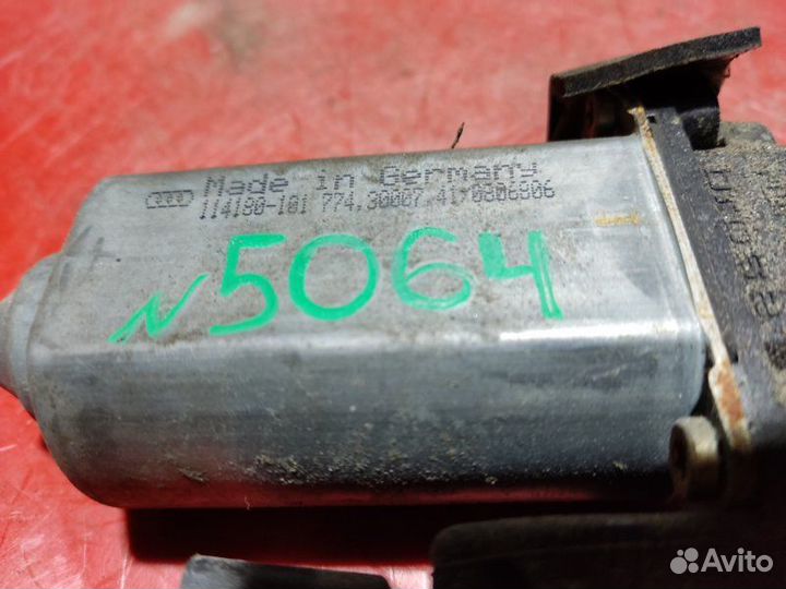 Мотор стеклоподъемника передний правый Audi A6