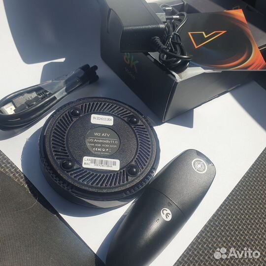 Смарт тв приставка Vontar Amlogic S905W2 ATV 4/32