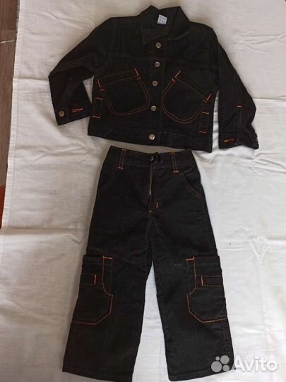 Продаю костюм для мальчика