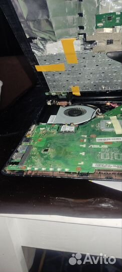 Ноутбук asus x552m