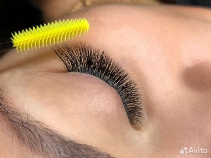 Наращивание ресничек