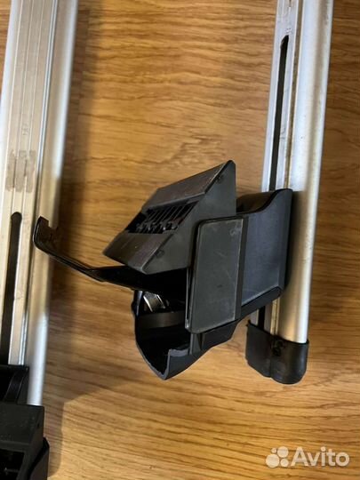 Автомобильный багажник