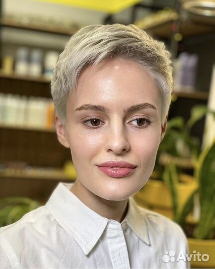 Модели на короткие стрижки нА 1 октября бесплатно