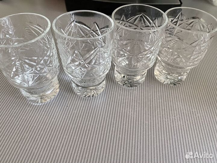 Хрустальные стопки новые