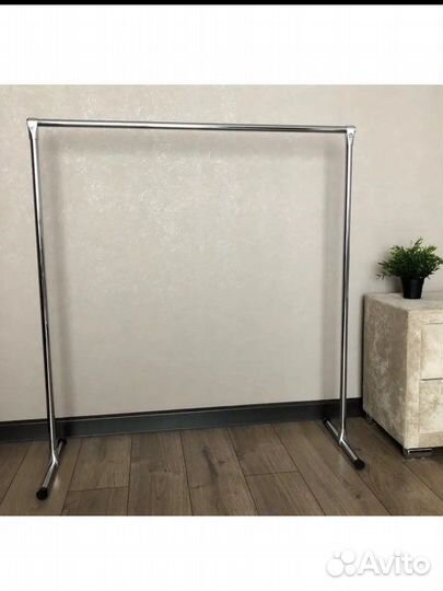 Вешалка напольная