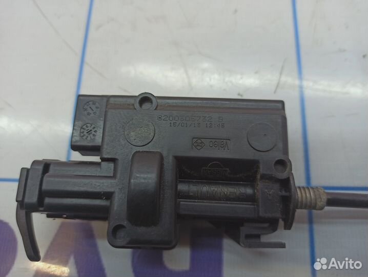 Активатор замка крышки бензобака Renault Megane 3