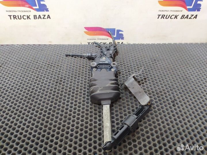 21321296 Кран уровня пола кабины