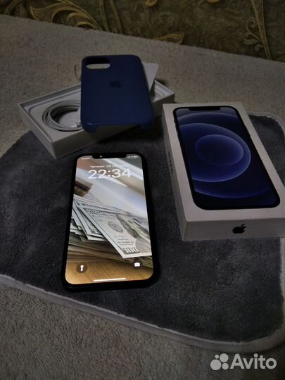 Apple iPhone 12 Black