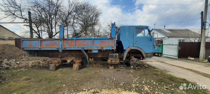 Запчасти на камаз разбор