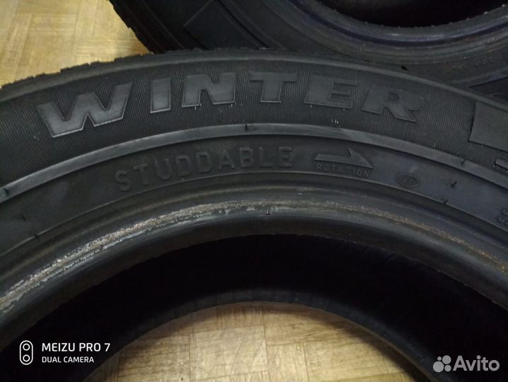 Pirelli Chrono Winter 235/65 R16 115R