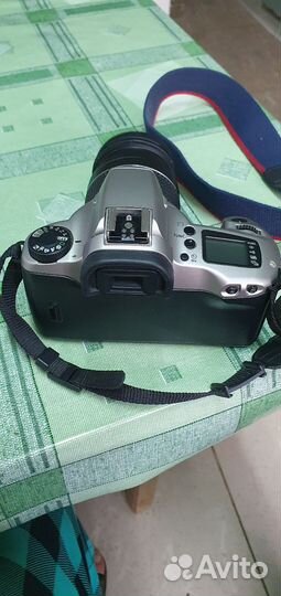 Пленочный зеркальный фотоаппарат Canon EOS 3000N