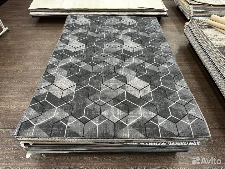 Палас 2х3 новый, современный