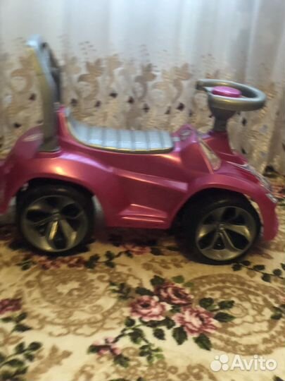 Детская машинка толокар