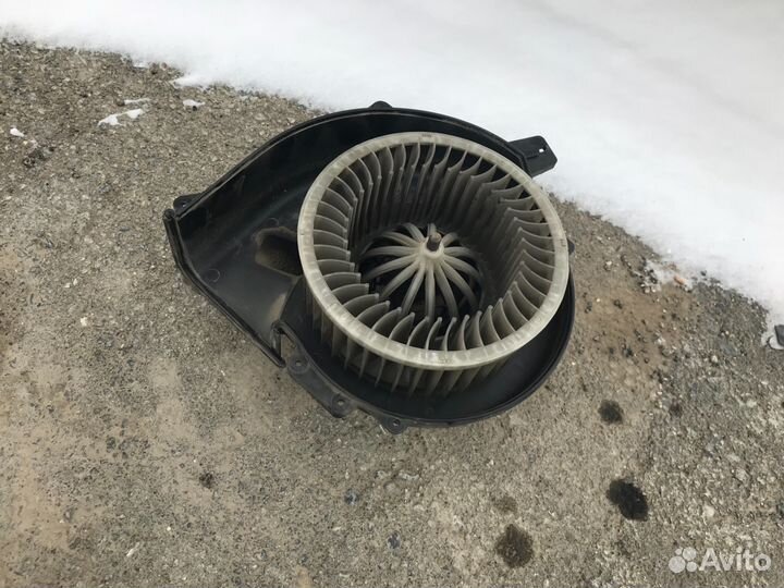 VAG 6Q1819015J Вентилятор отопителя