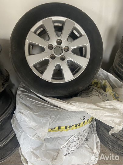 Колеса на toyota camry r16