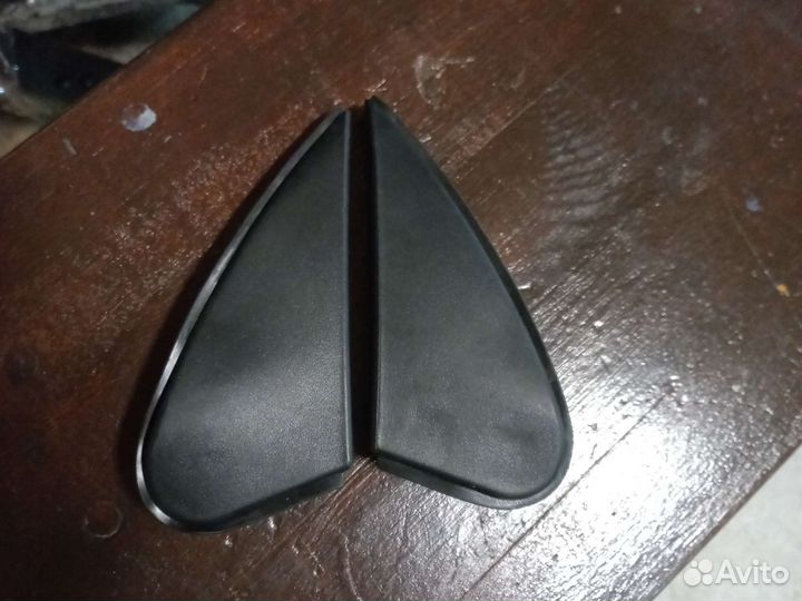 Уголок крыла молдинг крыла Toyota corolla E180