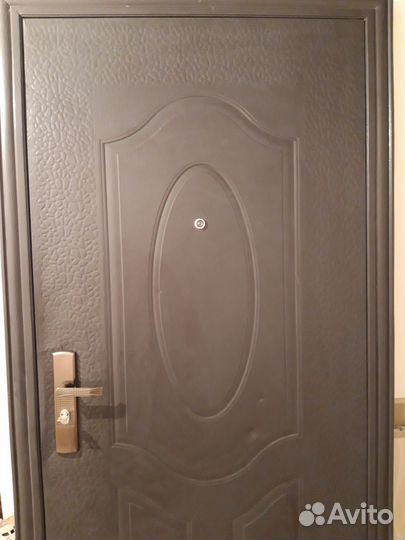 Дверь входная металлическая