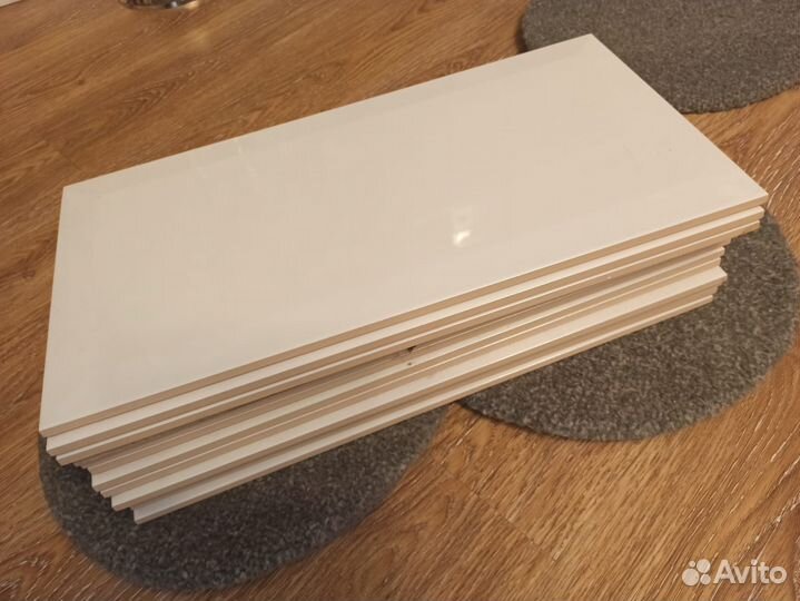 Керамическая плитка кабанчик 45 х 22 белая 12 штук