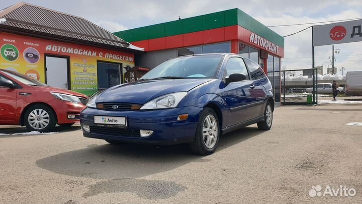 Ford Focus 2.0 МТ, 2000, 143 601 км
