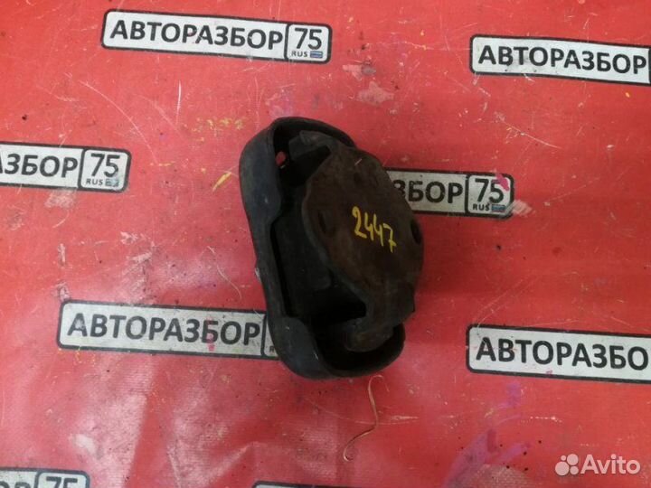 Подушка двигателя Toyota Town Ace Noah SR50G 3SFE