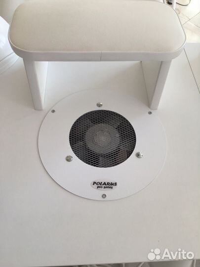 Аренда места для мастера маникюра