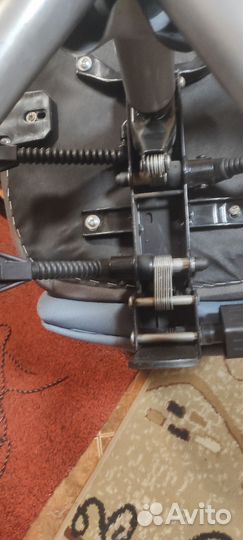 Компьютерное кресло с тремя легулировками