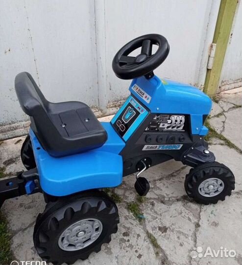 Детский веломобиль трактор с прицепом