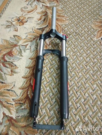 Вилка для велосипеда 27.5