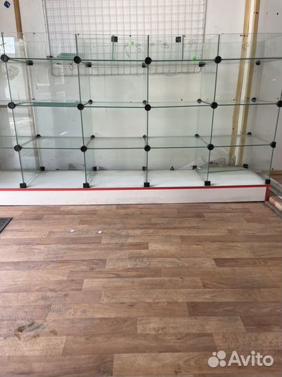 Стеклянная витрина бу