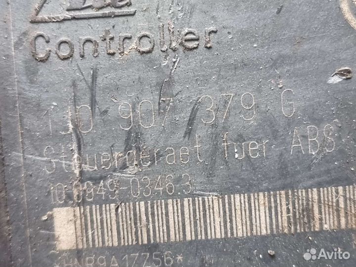 Блок ABS Фольксваген Гольф 4