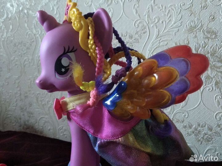 My Little Pony Единорог. Искорка Большая