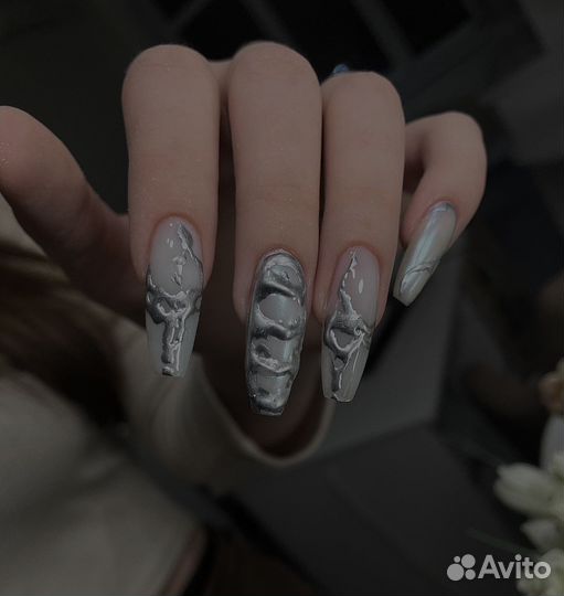 Маникюр / Наращивание ногтей