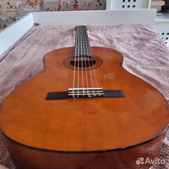 Гитара yamaha C40