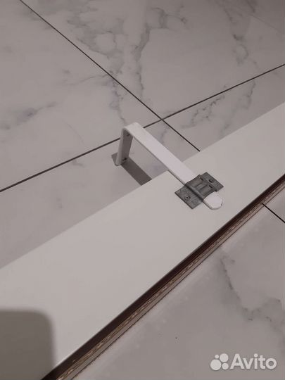 Карнизы для штор настенный