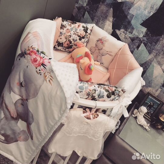 Бортики в кроватку для девочки