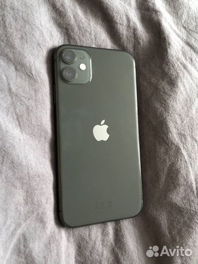 iPhone 11, 64 ГБ