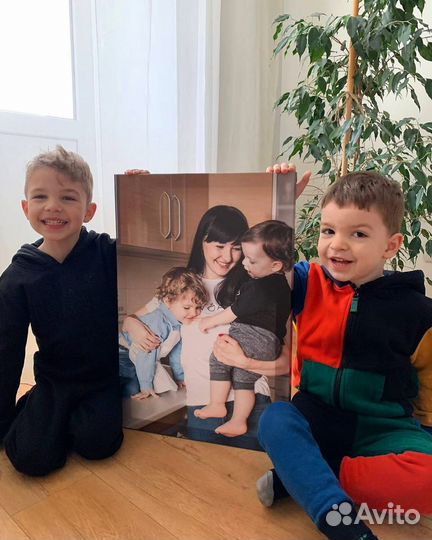 Потрет по фото на холсте Покачи. Печать на холсте