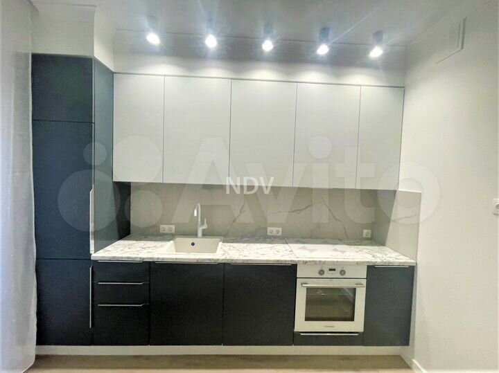 2-к. квартира, 53 м², 16/21 эт.