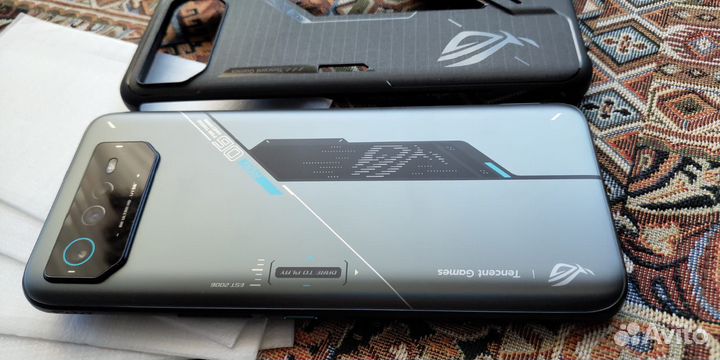 Asus rog phone 6d