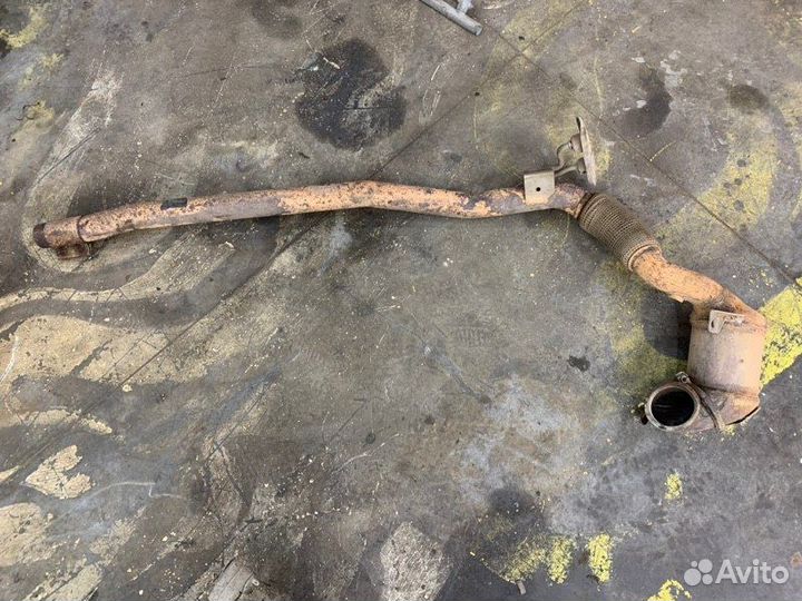 Приемная труба глушителя Skoda Octavia Scout