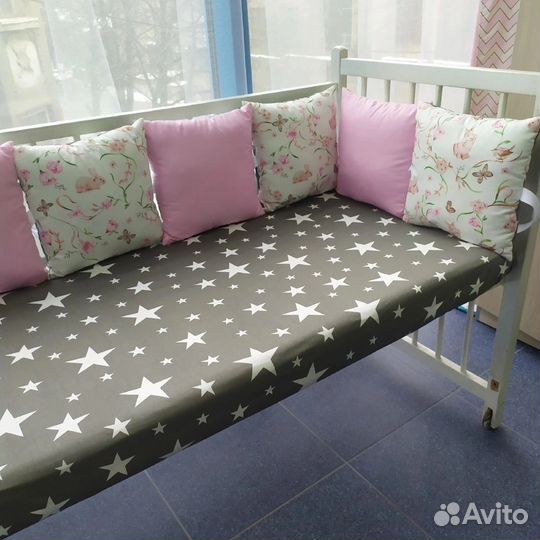 Защита для детской кроватки/манежа